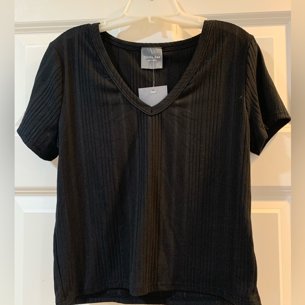 FLASH SALE:  NEW -- Olivia Rae -- Black v-neck stretch Top -- Small